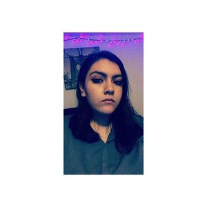 Meet your Posher, Veronica